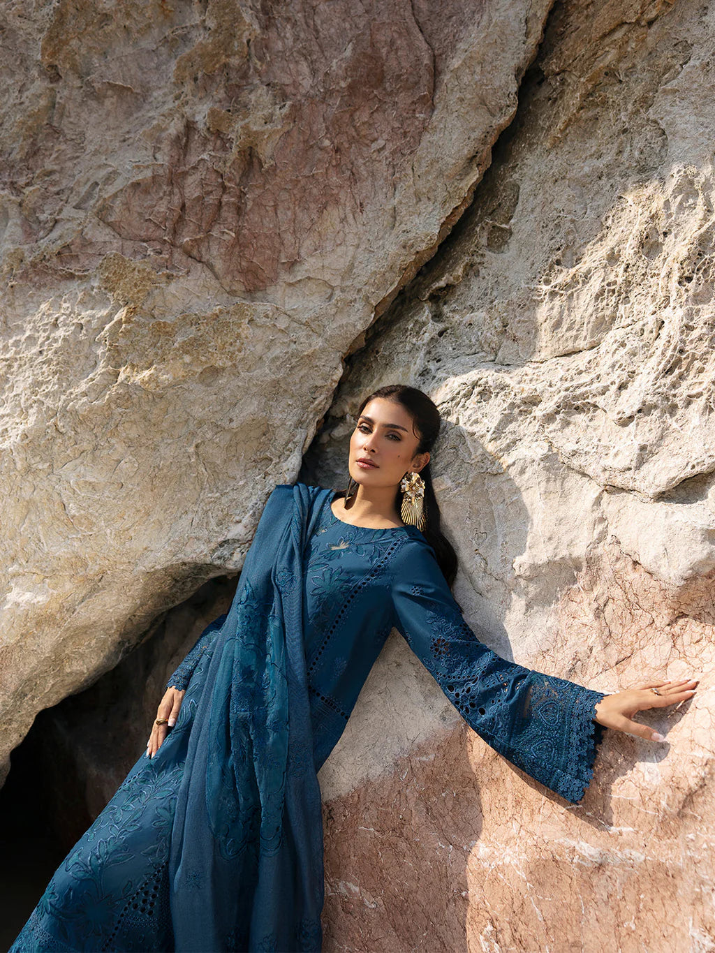 RANG RASIYA-3PC LAWN LASER WORK EMBROIDERED SHIRT WITH KHAADI NET EMBROIDERED DUPATTA AND TROUSER-UR-3612