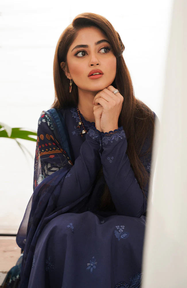 SERAN- 3PC LAWN EMBROIDERED SHIRT WITH MONARK PRINT DUPATTA & TROUSER-UR-2556