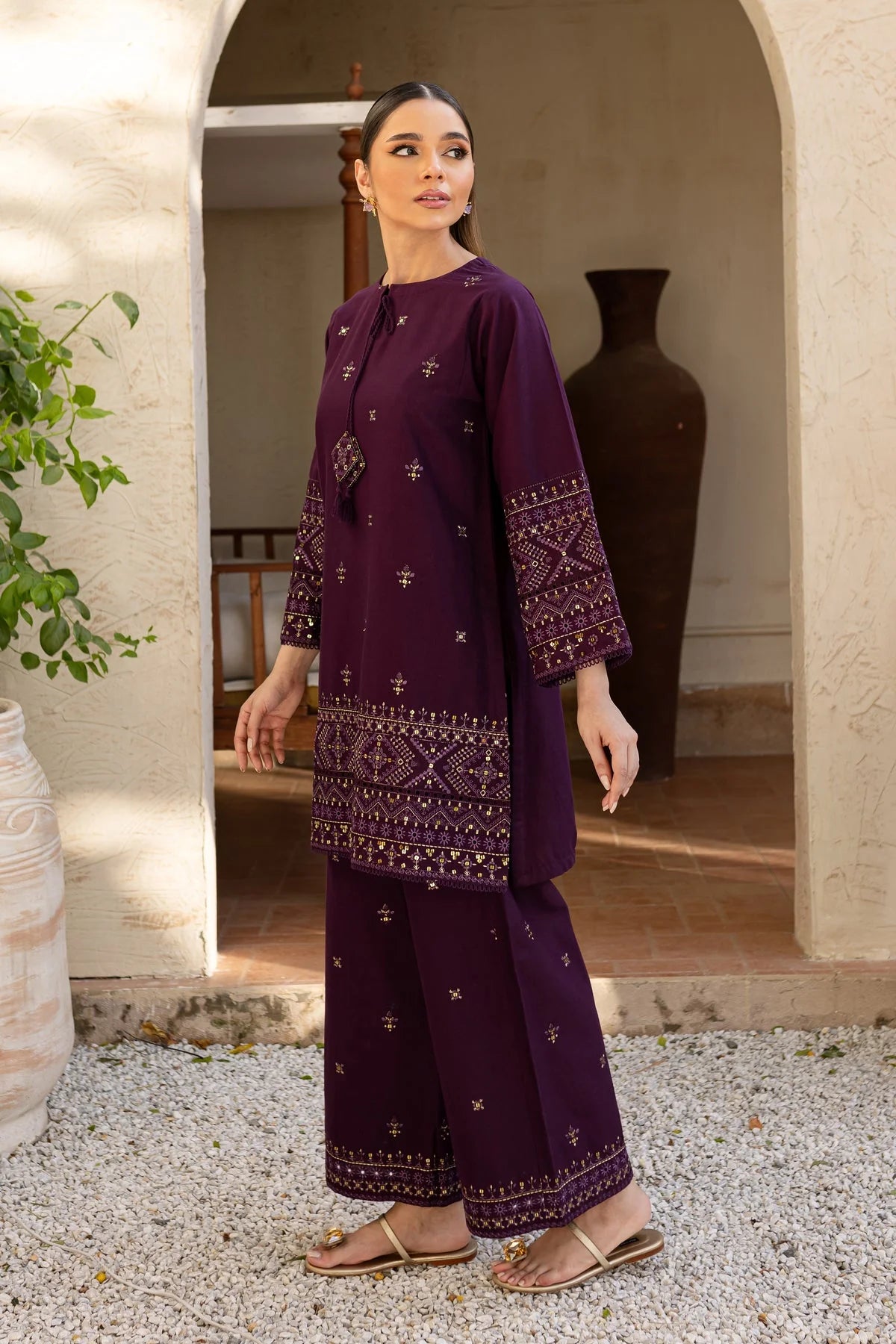Batik- 2PC Lawn Embroidered Shirt With Lawn Embroidered Trouser-UR-2524