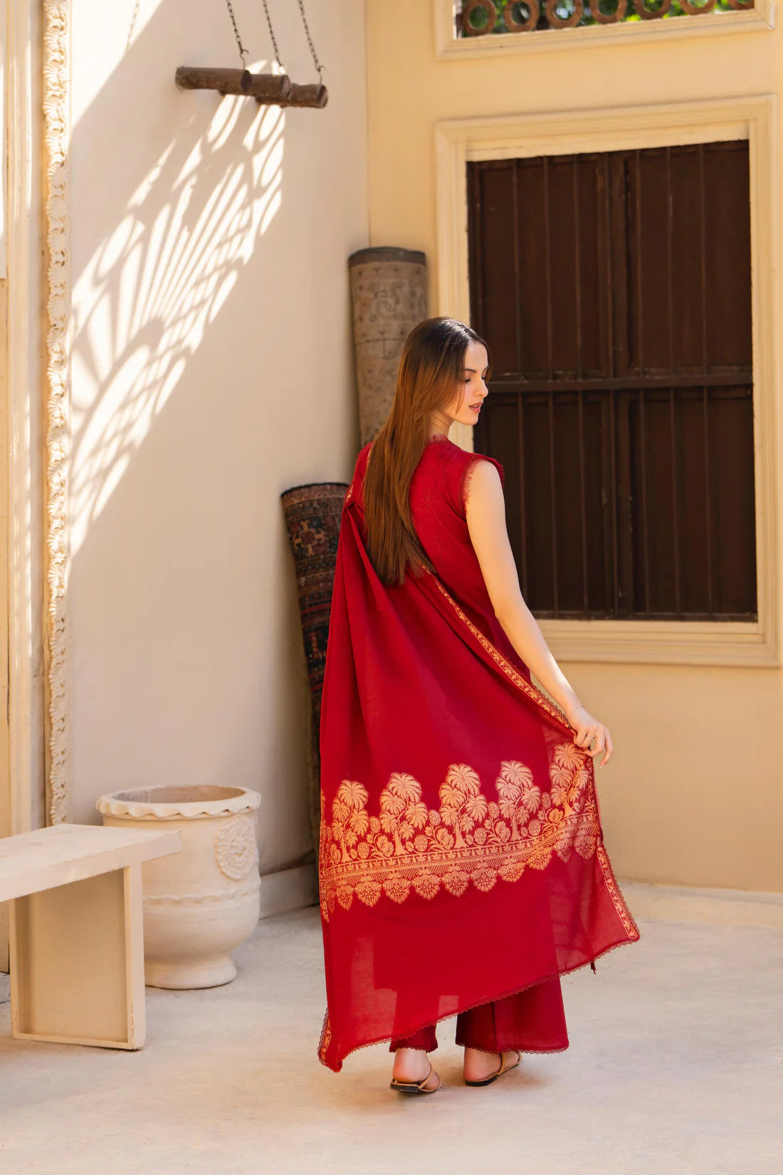 MIRAKHI-3PC LAWN CHIKENKARI EMBROIDERED SHIRT WITH LAWN JAQUARD PRINT DUPATTA-UR-2004
