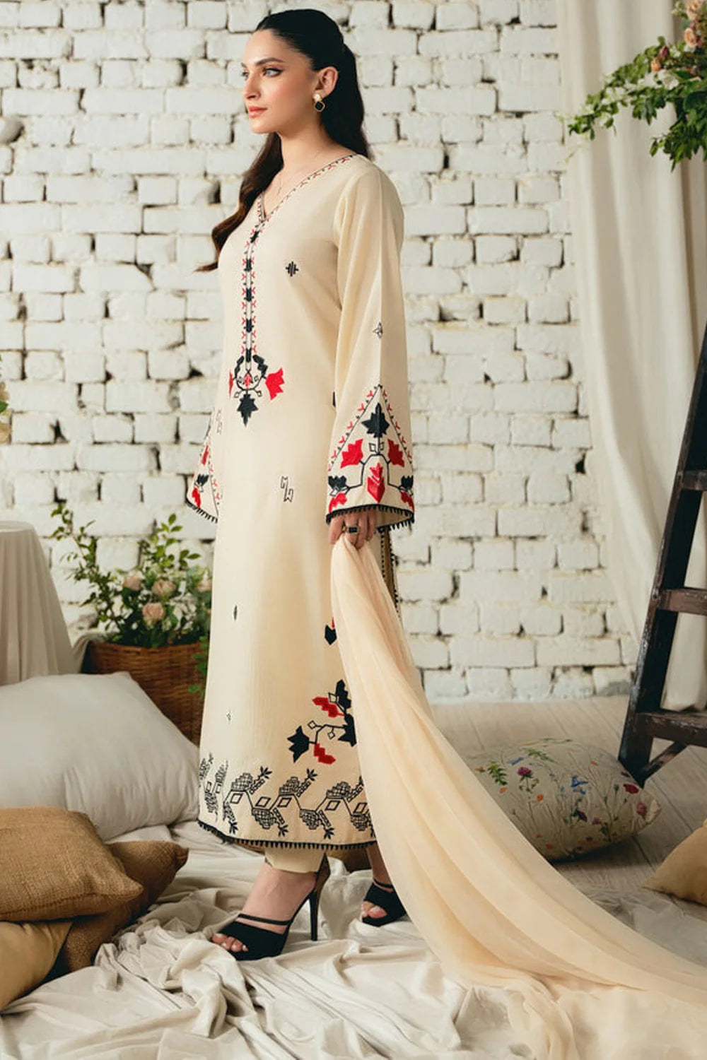 Asim Jofa-Lawn 3pc Embroidered Shirt With Bamber Chiffon Dupatta & Trouser-UR-2501