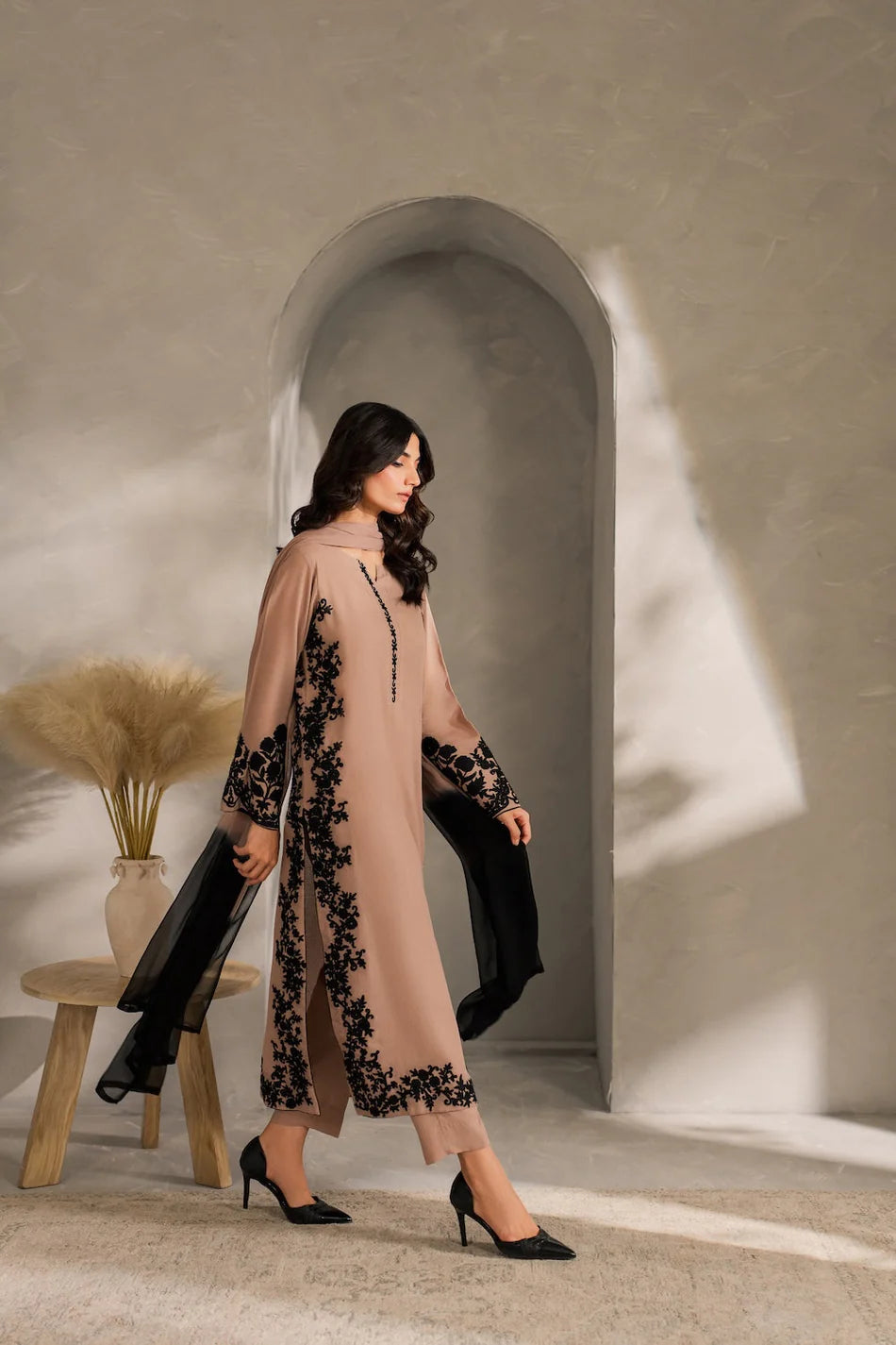 ASIM JOFA-3PC DHANAK EMBROIDERED SHIRT WITH TYE&DYED CHIFFON DUPATTA AND TROUSER-UR-4048