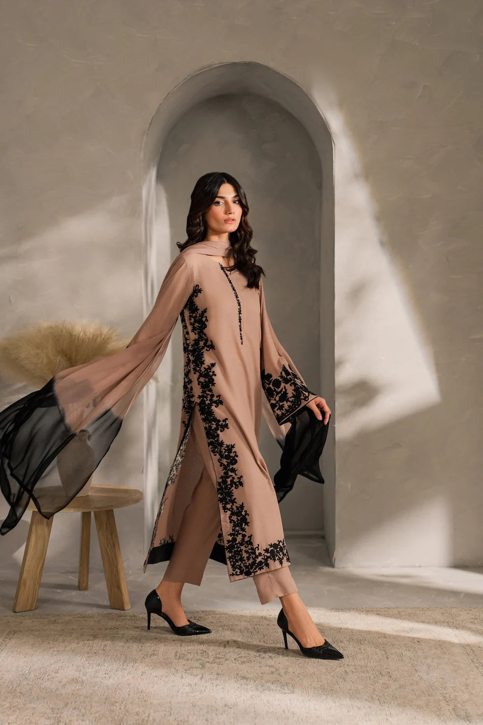 ASIM JOFA-3PC DHANAK EMBROIDERED SHIRT WITH TYE&DYED CHIFFON DUPATTA AND TROUSER-UR-4048