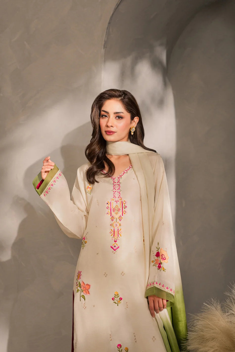 MIRANA-3PC DHANAK EMBROIDERED SHIRT WITH BAMBER CHIFFON DUPATTA AND TROUSER-UR-4083