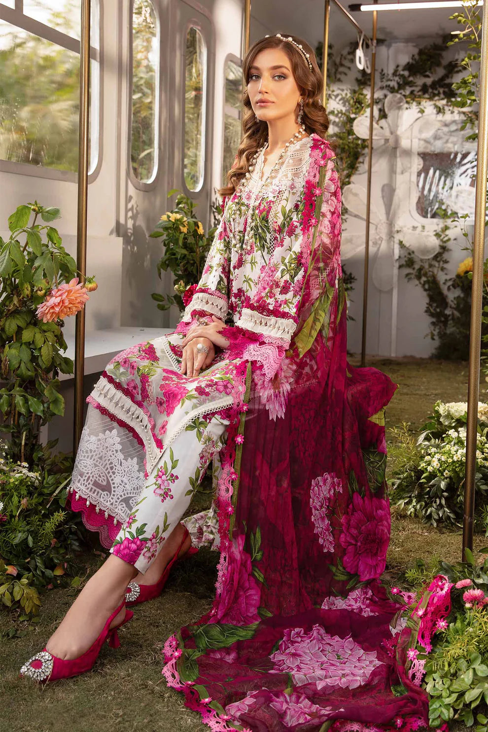MARIA.B-3PC LAWN PRINTED EMB SHIRT WITH CHIFFON PRINT DUPATTA AND PRINT TROUSER-UR-3253