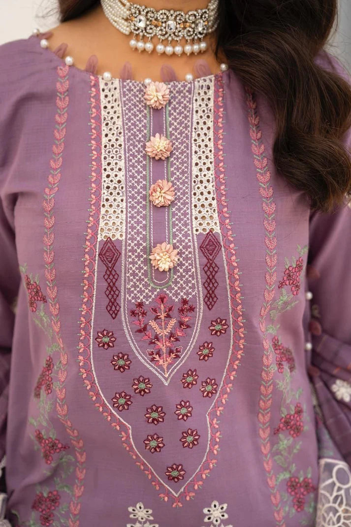 URAN-3PC LAWN EMBROIDERED SHIRT WITH LAWN EMBROIDERED READY TO WEAR DUPATTA-UR-2613