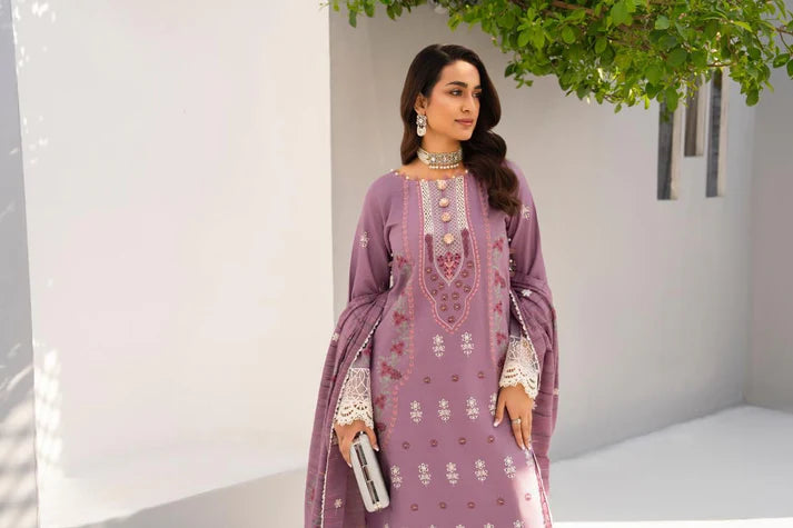 URAN-3PC LAWN EMBROIDERED SHIRT WITH LAWN EMBROIDERED READY TO WEAR DUPATTA-UR-2613