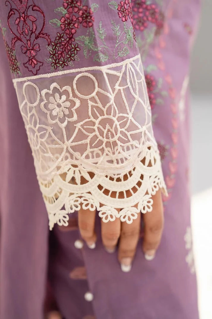 URAN-3PC LAWN EMBROIDERED SHIRT WITH LAWN EMBROIDERED READY TO WEAR DUPATTA-UR-2613