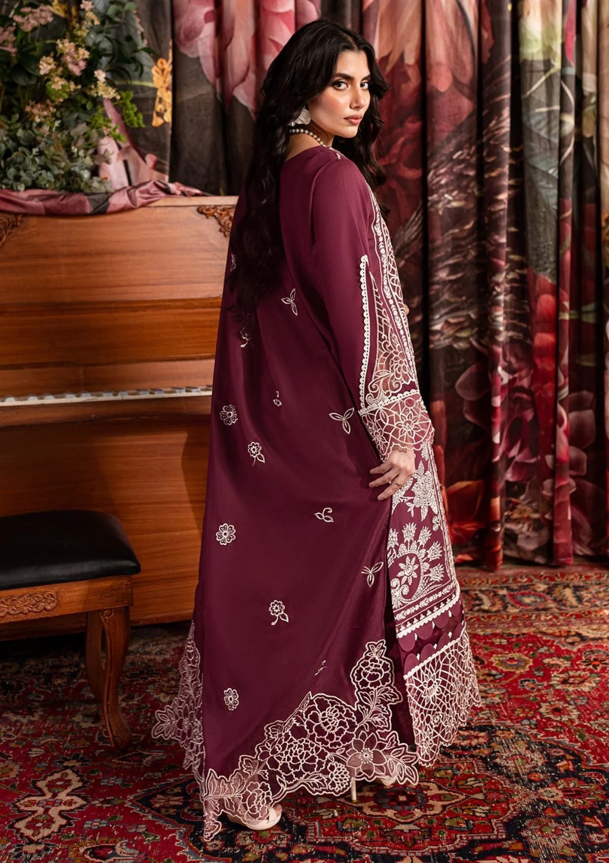 QALAMQAR-3PC CHIKANKAARI LAWN CUTWORK EMBROIDERED SHIRT WITH LAWN EMBROIDERED CUTWORK DUPATTA AND TROUSER-UR-2611