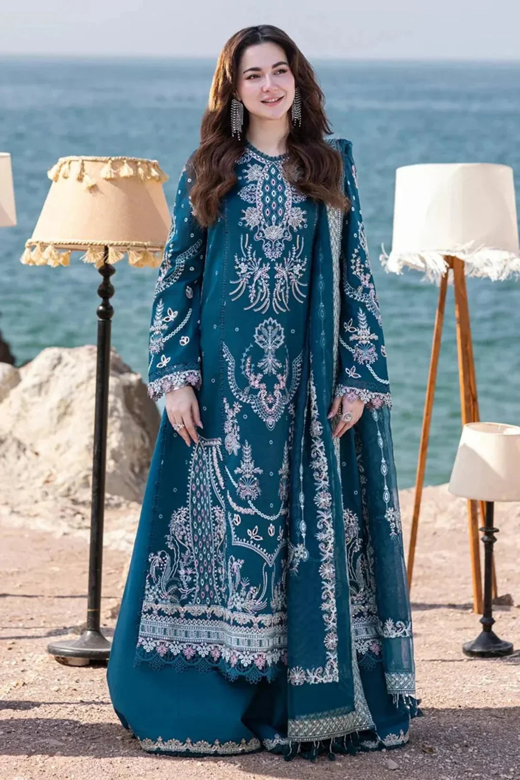 QALAMQAR-3PC LAWN HEAVY EMBROIDERED SHIRT WITH KHADDI NET EMB DUPATTA AND EMB TROUSER-UR-3548