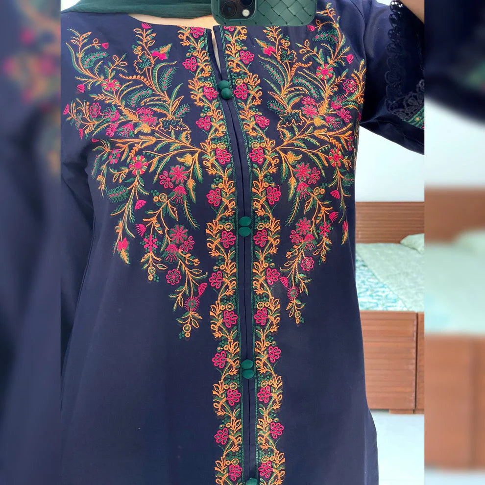 URAN-3PC DHANAK EMBROIDERED SHIRT WITH BAMBER CHIFFON DUPATTA AND EMB TROUSER-UR-3899