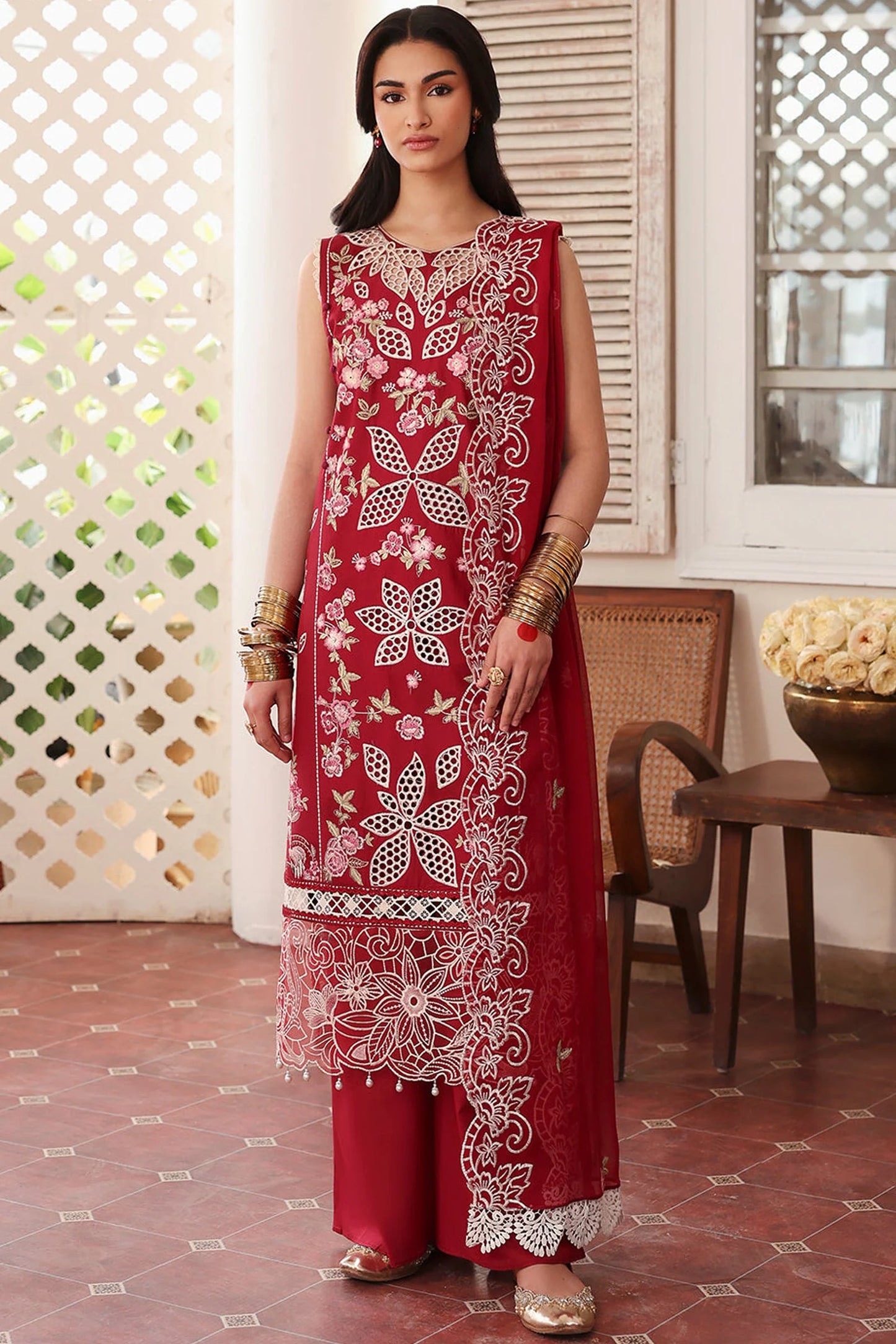 MAHNUR-3PC LAWN EMBROIDERED SHIRT WITH KHADDI NET EMBROIDERED DUPATTA AND TROUSER-UR-3574