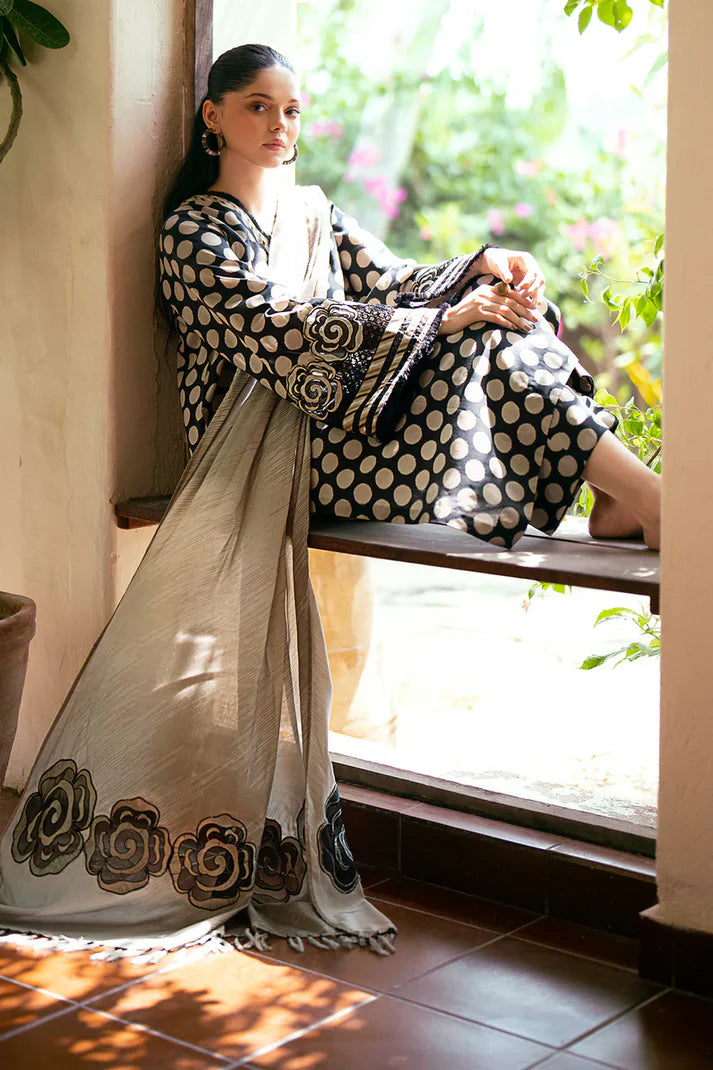 BAROQUE-3PC LAWN PRINTED SHIRT WITH CHIFFON PRINT DUPATTA AND PRINT TROUSER-UR-2879