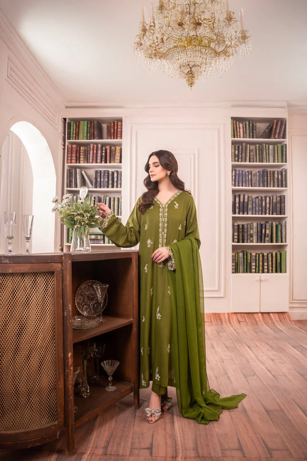 Asim Jofa-Lawn 3pc Embroidered Shirt With Bamber Chiffon Dupatta & Trouser-UR-2506