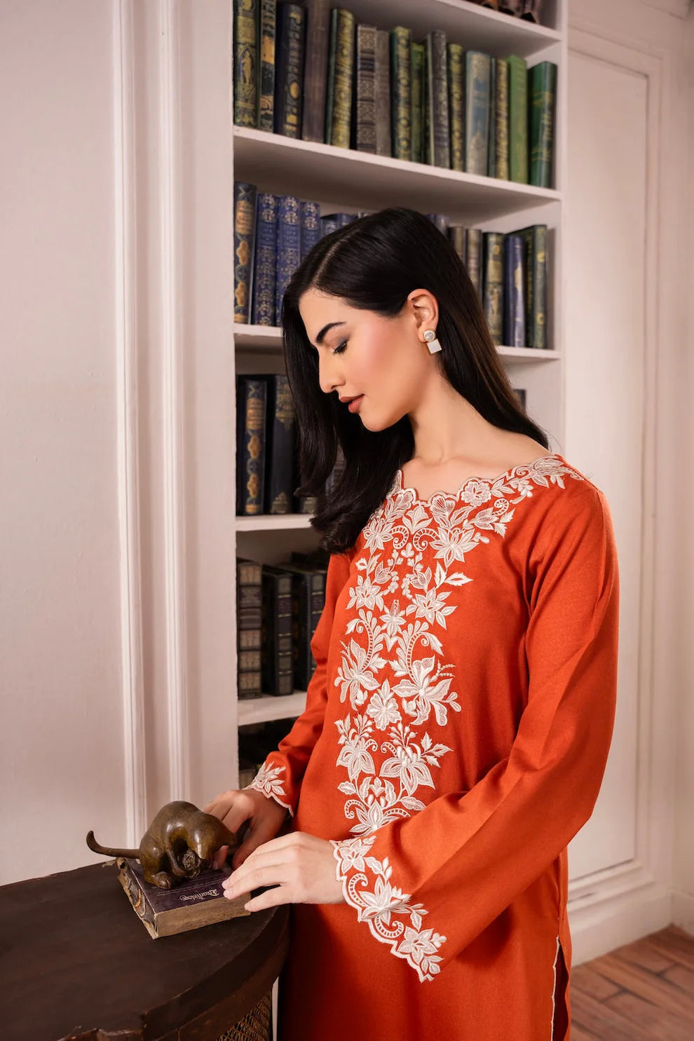 ASIM JOFA-3PC LAWN EMBROIDERED SHIRT WITH BAMBER CHIFFON DUPATTA AND LAWN TROUSER-UR-2559