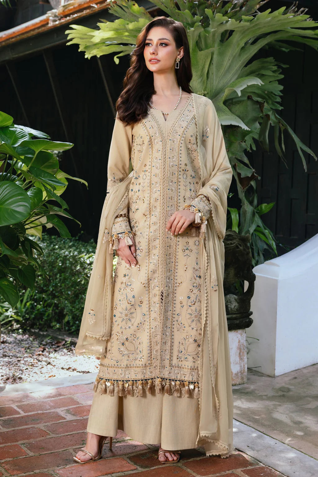 ETHNIC-3PC LAWN EMBROIDERED SHIRT WITH KHAADI NET EMBROIDERED DUPATTA AND TROUSER-UR-3527