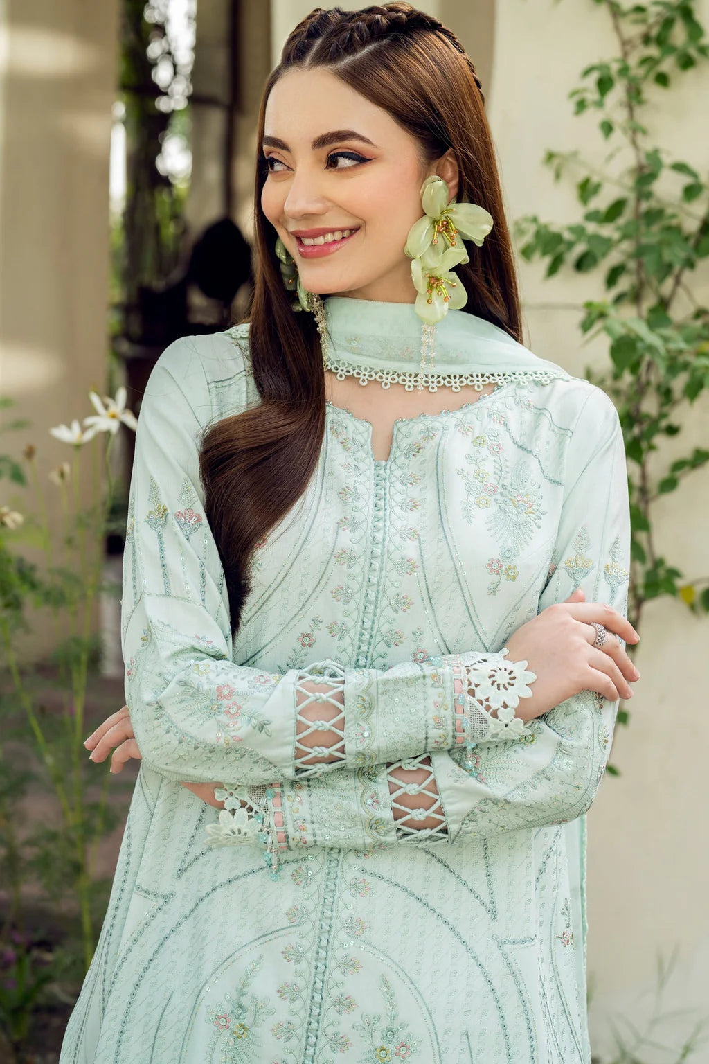 JAZMIN-3PC LAWN EMBROIDERED SHIRT WITH ORGANZA EMB DUPATTA AND TROUSER-UR-3525