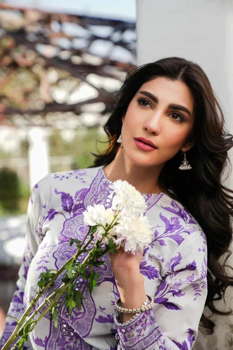 BAROQUE-3PC KHADDAR PRINTED EMB SHIRT WITH KHADDAR PRINT EMB DUPATTA AND PRINT TROUSER-UR-1743