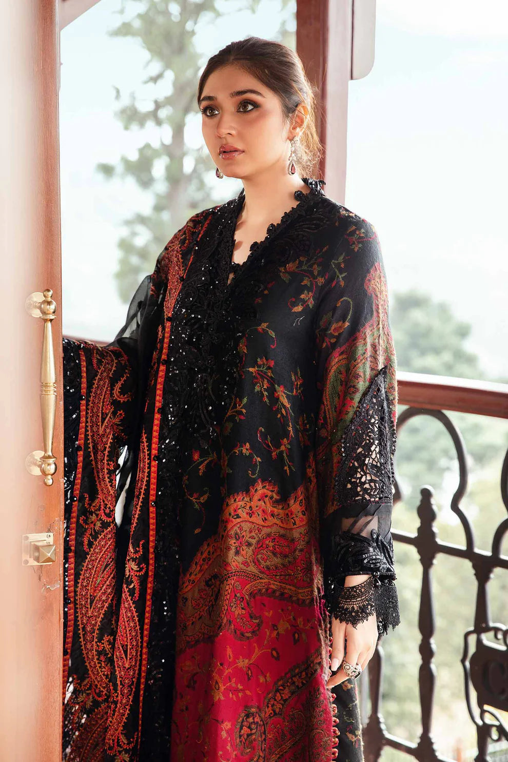 MARIA.B-3PC LAWN PRINTED EMB SHIRT WITH CHIFFON PRINT DUPATTA AND PRINT TROUSER-UR-3239