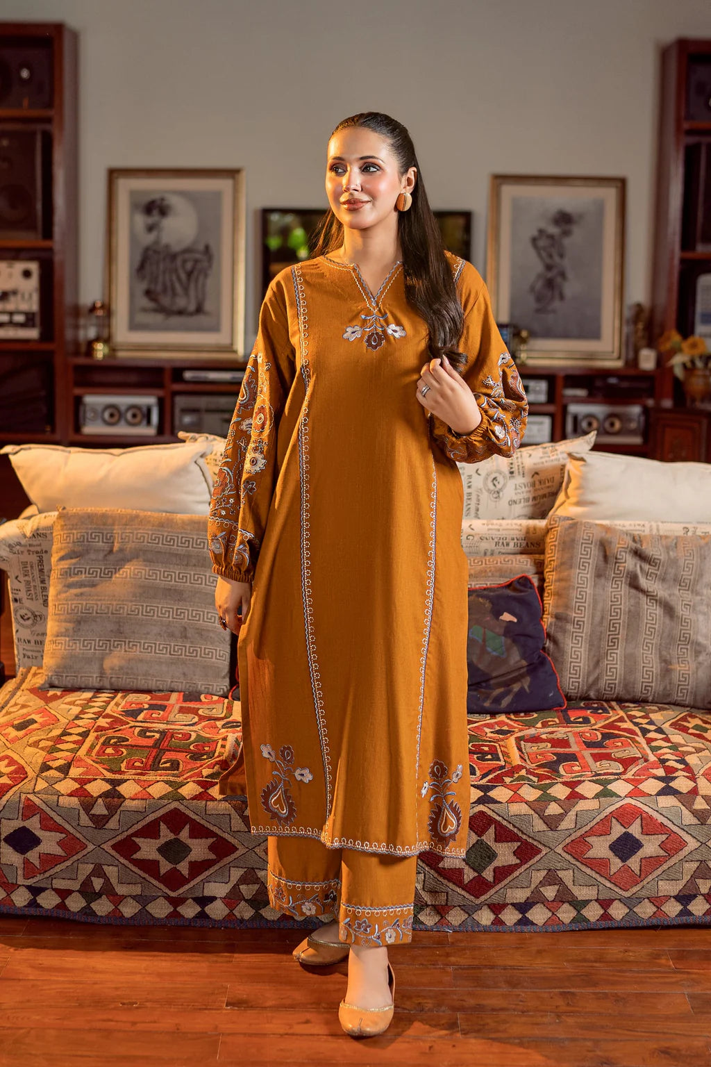 URGE-2PC DHANAK EMBROIDERED SHIRT AND EMBROIDRED SLEEVES-UR-2622