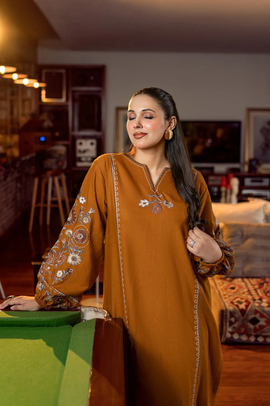 URGE-2PC DHANAK EMBROIDERED SHIRT AND EMBROIDRED SLEEVES-UR-2622