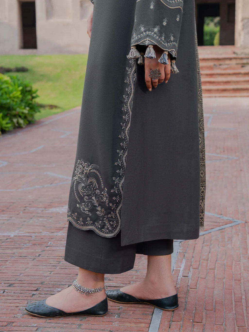 IZEL-3PC DHANAK EMBROIDERED SHIRT WITH COURTRAI PRINTED SHAWL & TROUSER-UR-4367