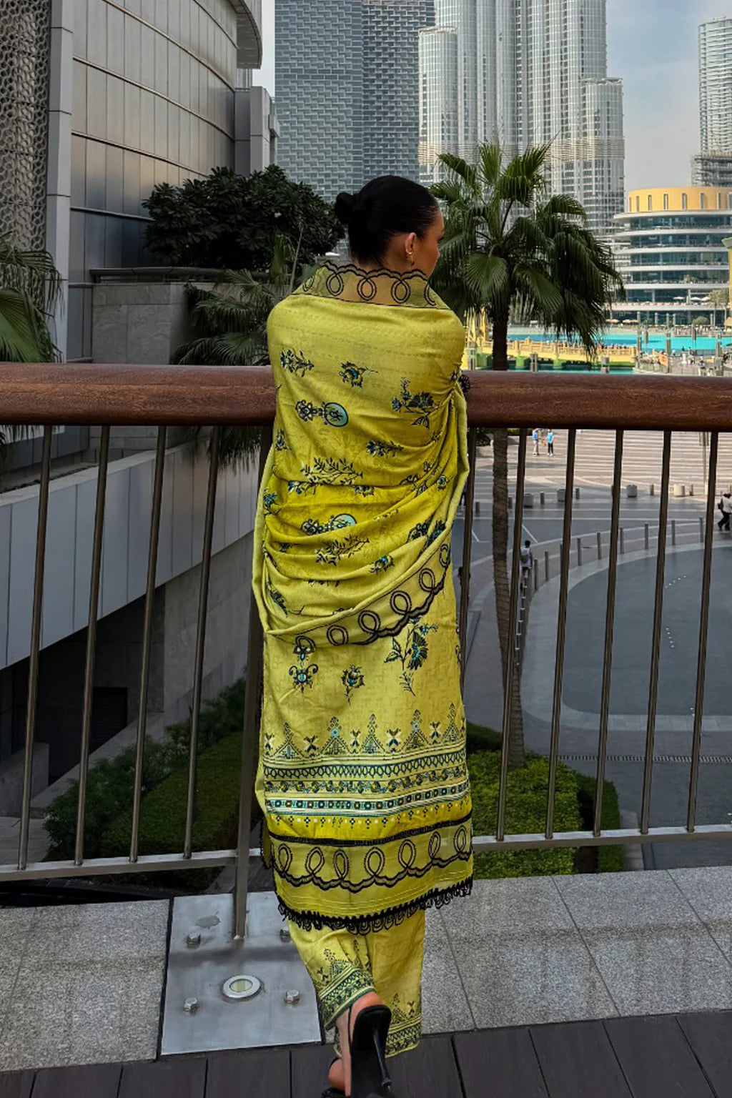 URAN-3PC KARANDI PRINTED EMBROIDERED SHIRT WITH KARANDI PRINTED EMB SHAWL & PRINTED TROUSER-UR-3407