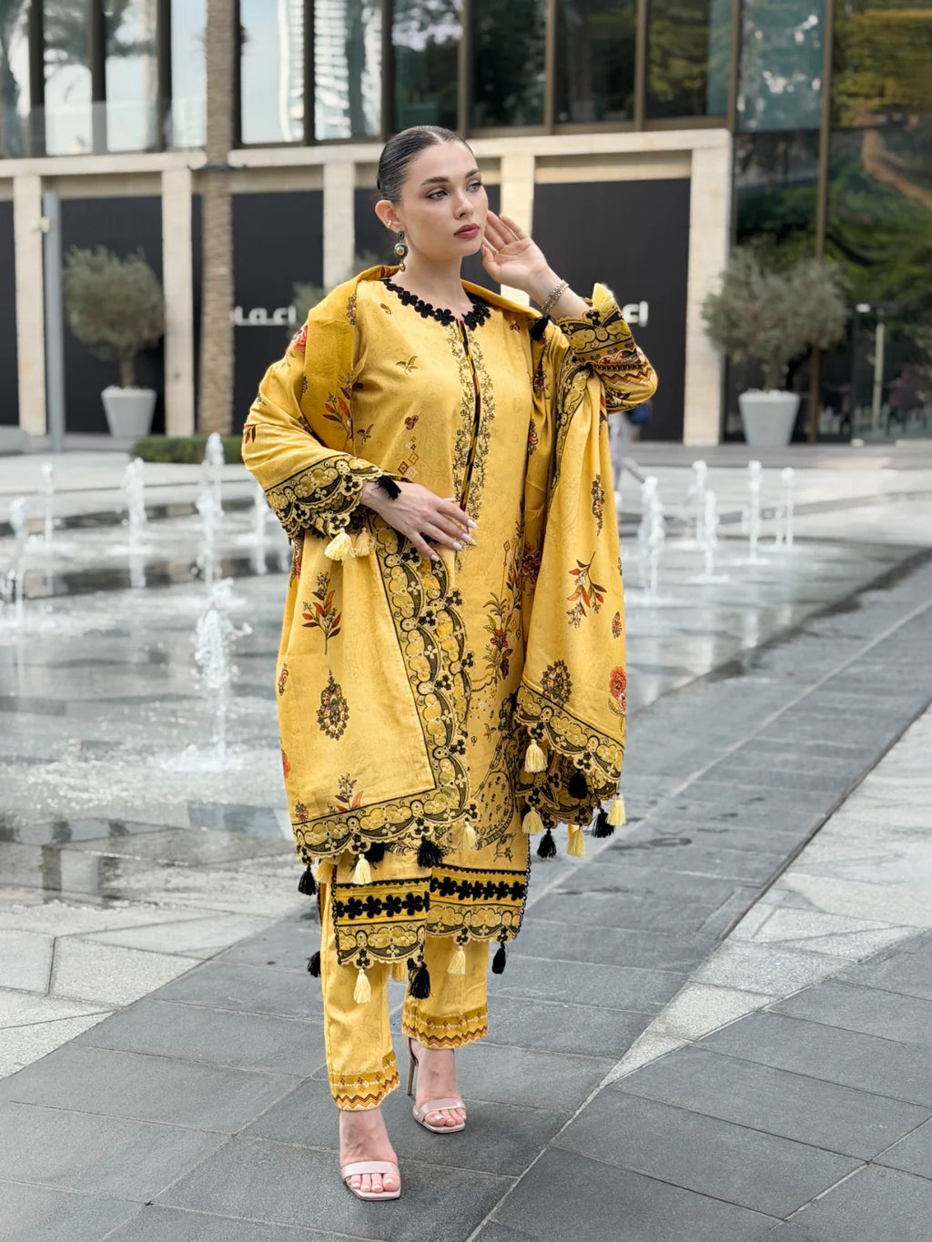 URAN-3PC KARANDI PRINTED EMBROIDERED SHIRT WITH KARANDI PRINTED EMB SHAWL & PRINTED TROUSER-UR-3420