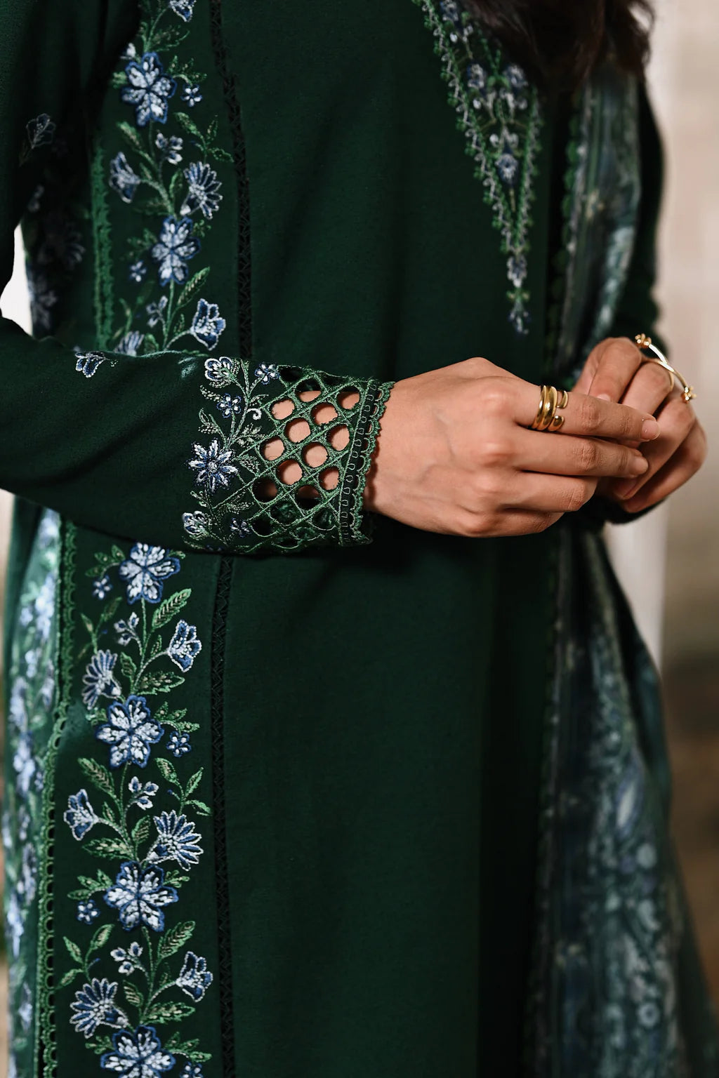 ZAIB-3PC DHANAK EMBROIDERED SHIRT WITH CORTRAI WOOL PRINT SHAWL AND TROUSER-UR-4297