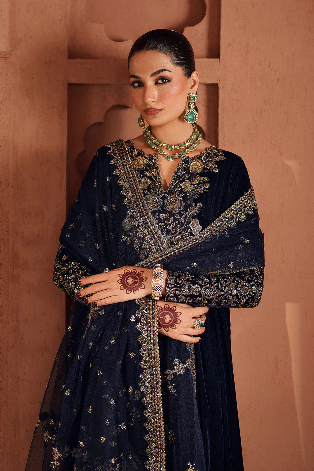 IZNIK-3PC VELVET EMBROIDERED NECKLINE WITH ORGANZA EMBROIDERED DUPATTA & VELVET EMB TROUSER-UR-5087
