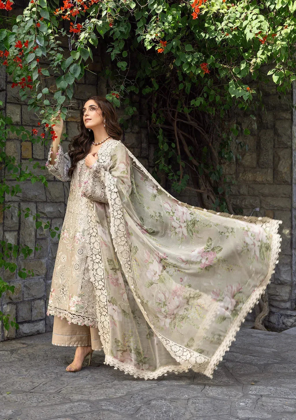 ELAF-3PC LAWN EMBROIDERED SHIRT WITH CHIFFON PRINTED EMBROIDERED DUPATTA AND TROUSER-UR-4263
