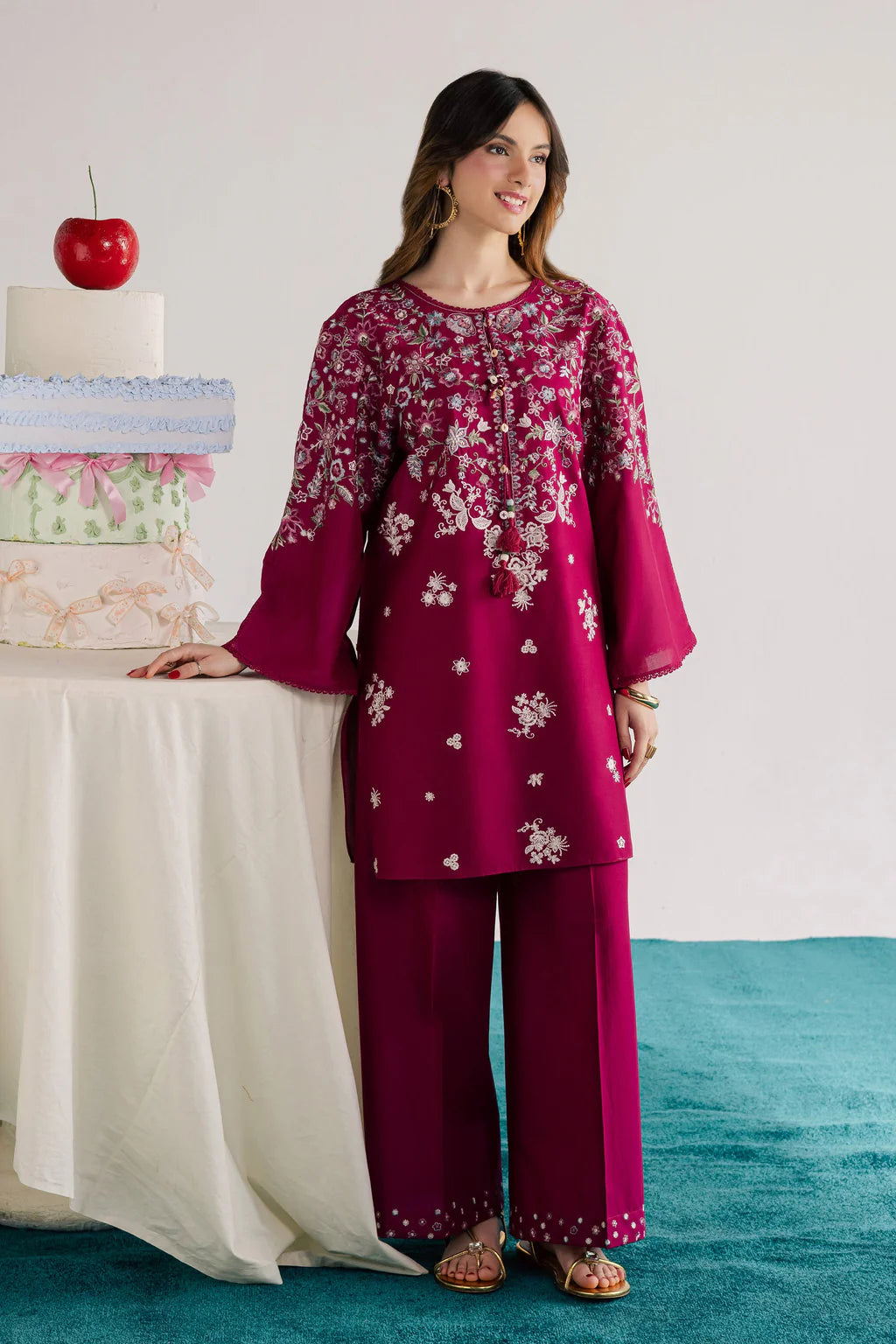 BATIK-2PC LAWN EMBROIDERED SHIRT WITH LAWN EMBROIDERED SLEEVES-UR-4587